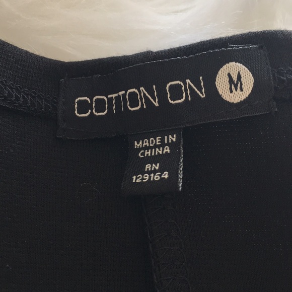 SIMPLE BLACK DRESS - Picture 2 of 2